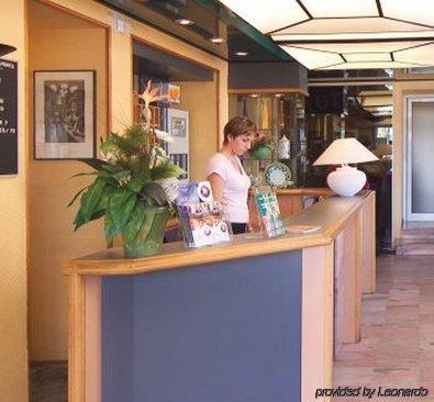 Hotel The Originals City, Le Boeuf Rouge,