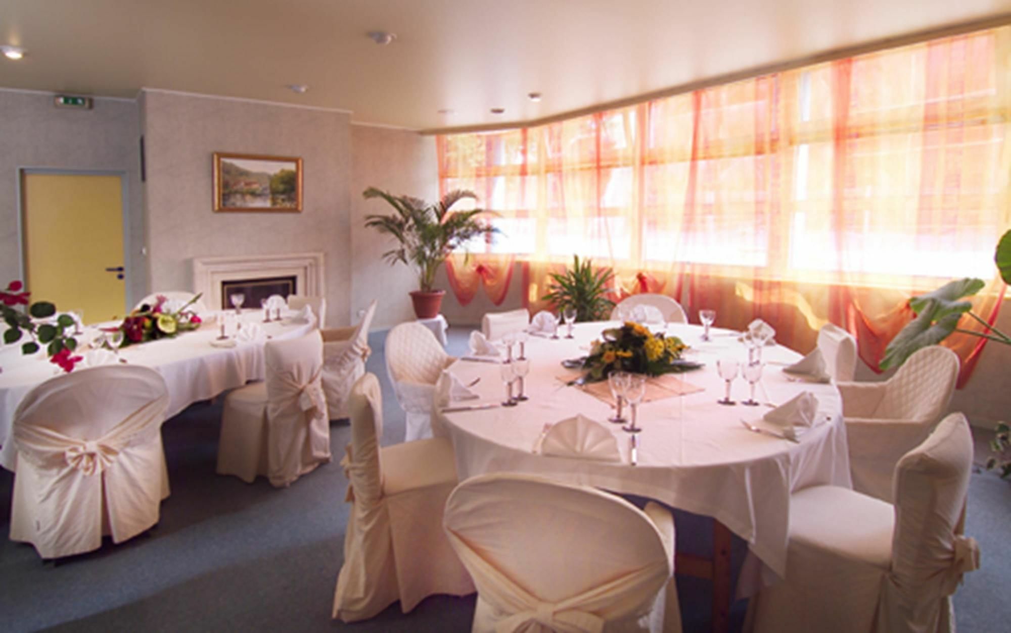 The Originals City, Le Boeuf Rouge, Limoges 3* Saint-Junien