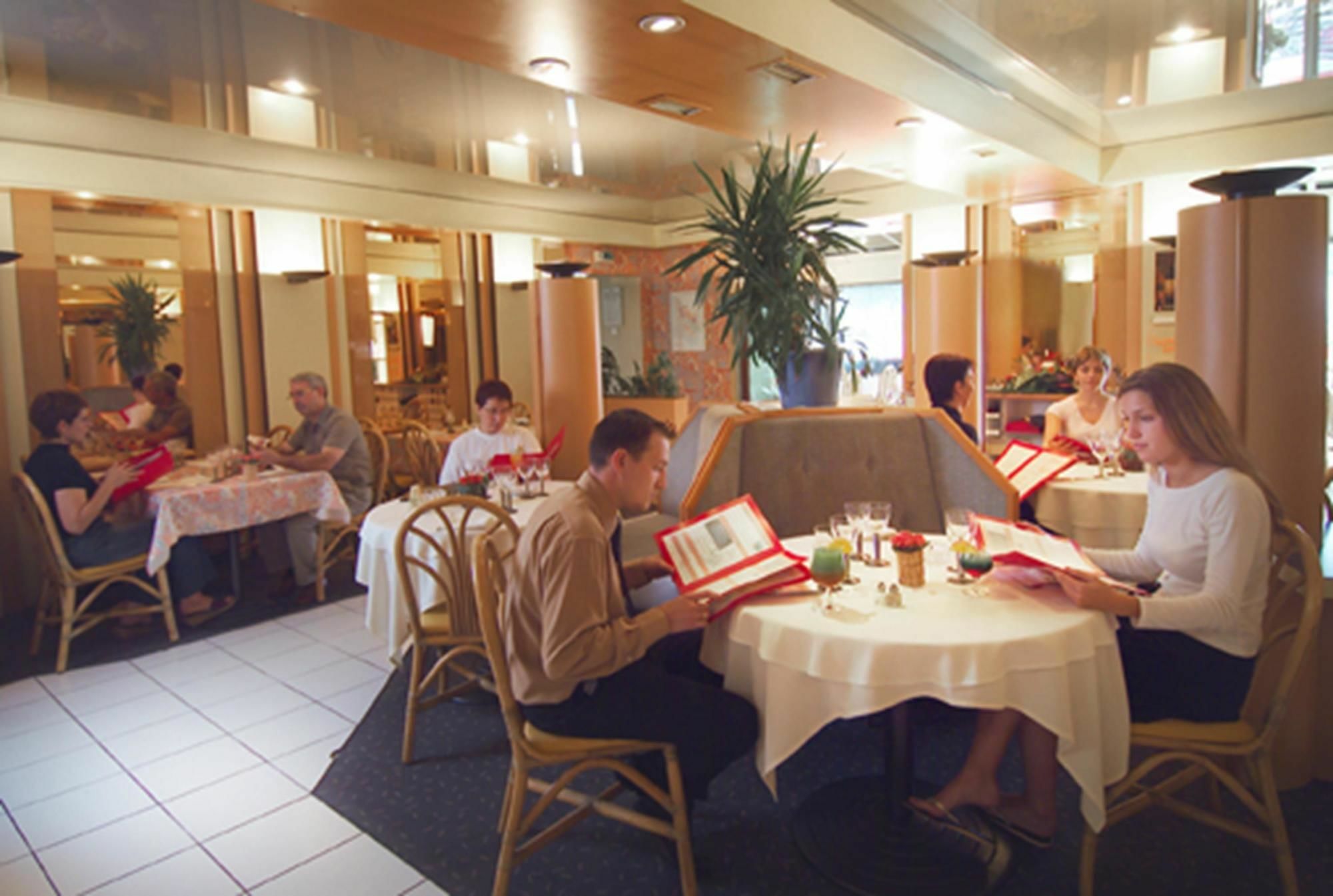Hotel The Originals City, Le Boeuf Rouge, Limoges