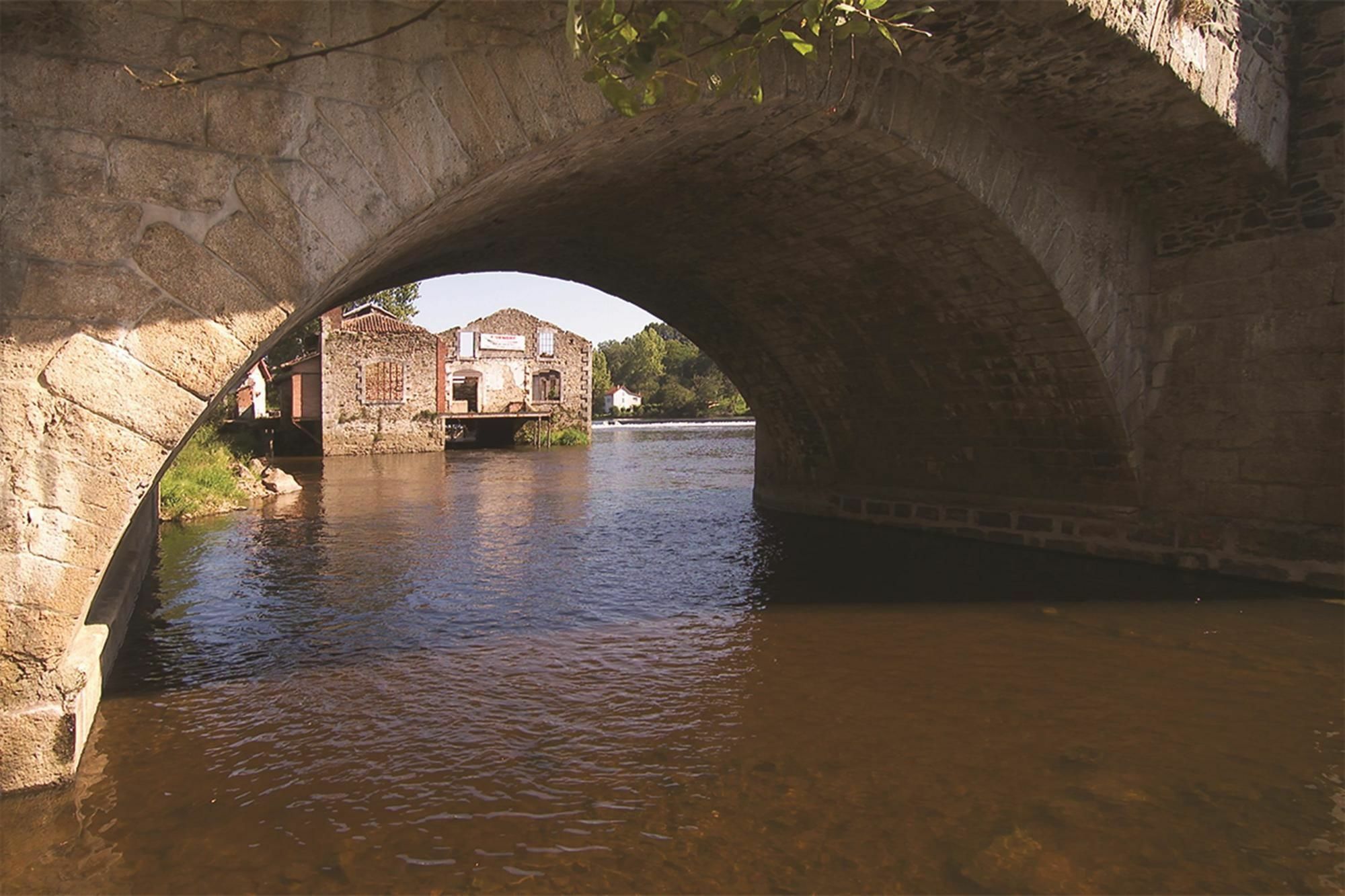 The Originals City, Le Boeuf Rouge, Limoges